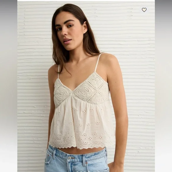 American Eagle Crochet Eyelit Cami! Size Small! - Picture 1 of 6